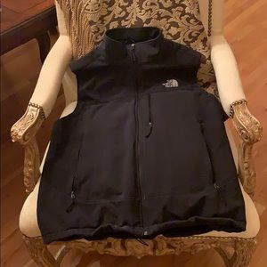 Men’s XL North Face Vest